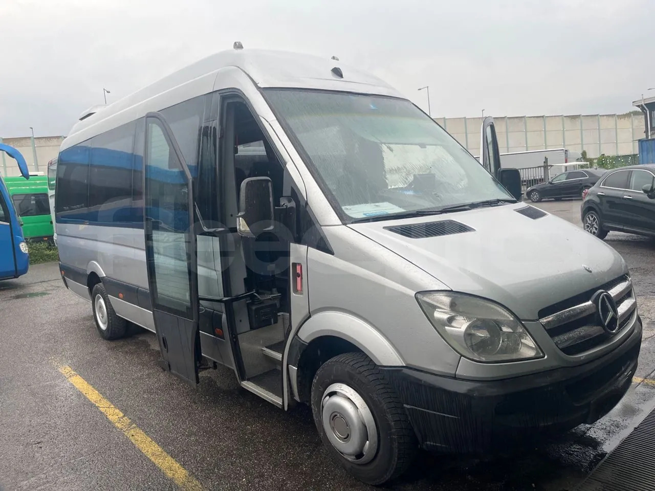 Mercedes-Benz Sprinter - Minibus, Mikrobus: obrázok 1 Mercedes-Benz Sprinter - Minibus, Mikrobus: obrázok 1