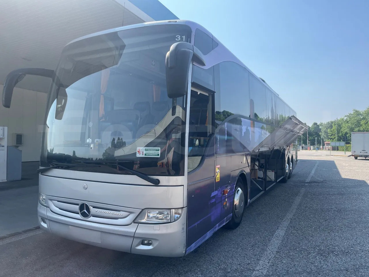 Mercedes-Benz Tourismo - Autokar: obrázok 4 Mercedes-Benz Tourismo - Autokar: obrázok 4