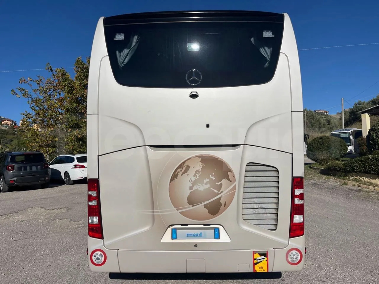 Mercedes-Benz Tourismo - Autokar: obrázok 5 Mercedes-Benz Tourismo - Autokar: obrázok 5