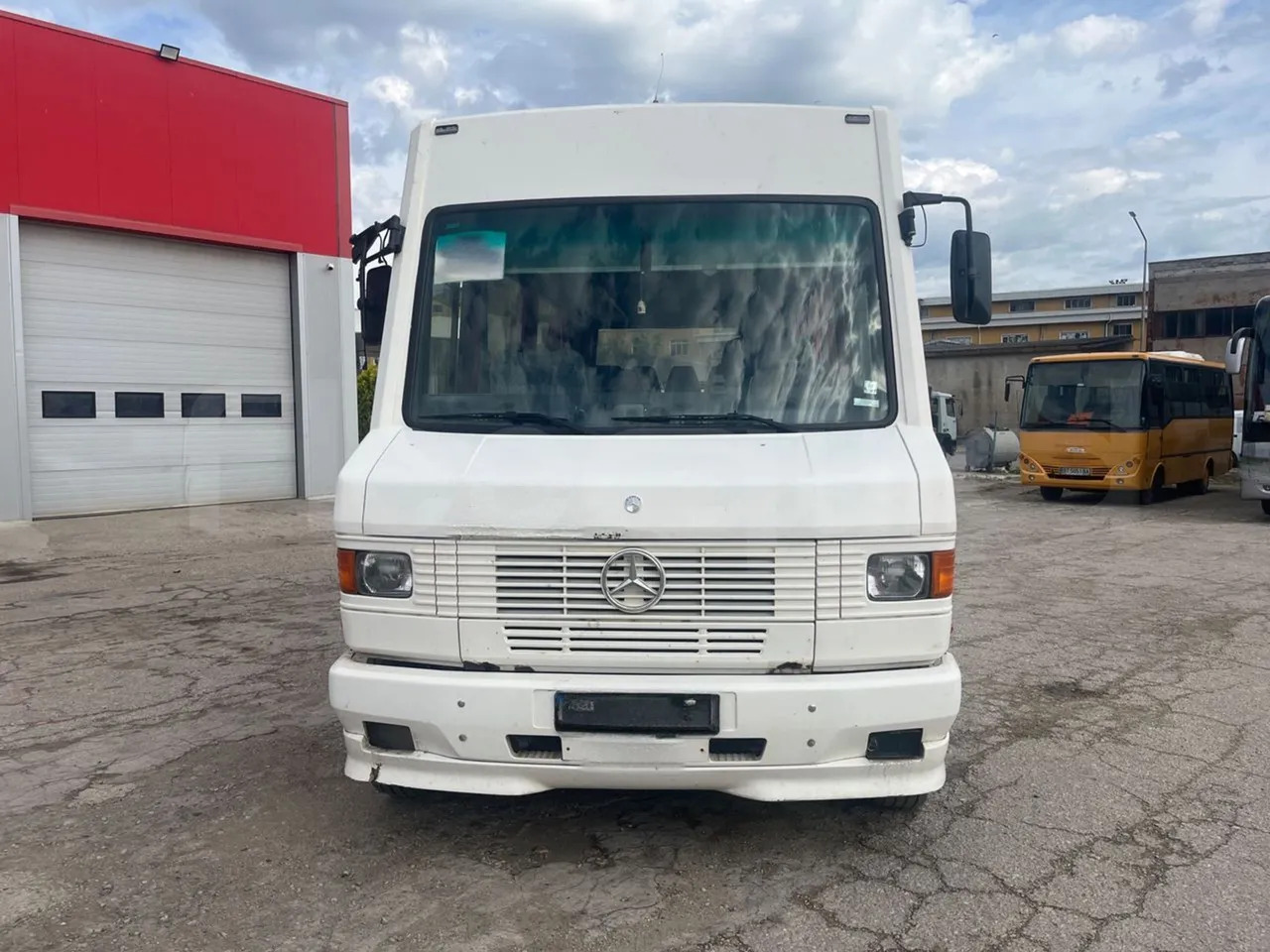Mercedes-Benz Vario - Minibus, Mikrobus: obrázok 1 Mercedes-Benz Vario - Minibus, Mikrobus: obrázok 1