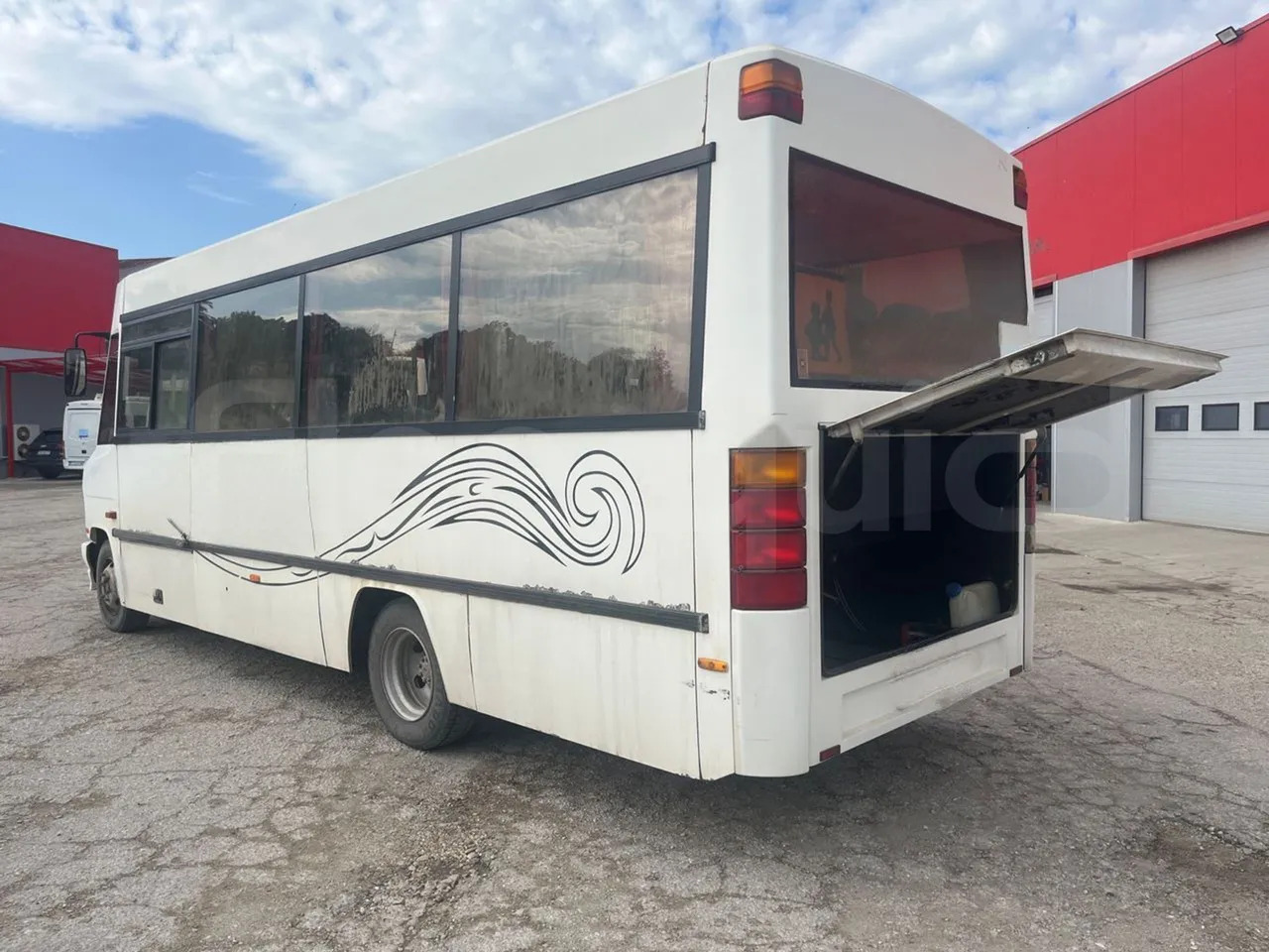 Mercedes-Benz Vario - Minibus, Mikrobus: obrázok 5 Mercedes-Benz Vario - Minibus, Mikrobus: obrázok 5
