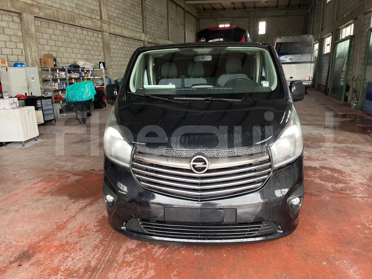 Opel Vivaro - B - Minibus, Mikrobus: obrázok 2 Opel Vivaro - B - Minibus, Mikrobus: obrázok 2