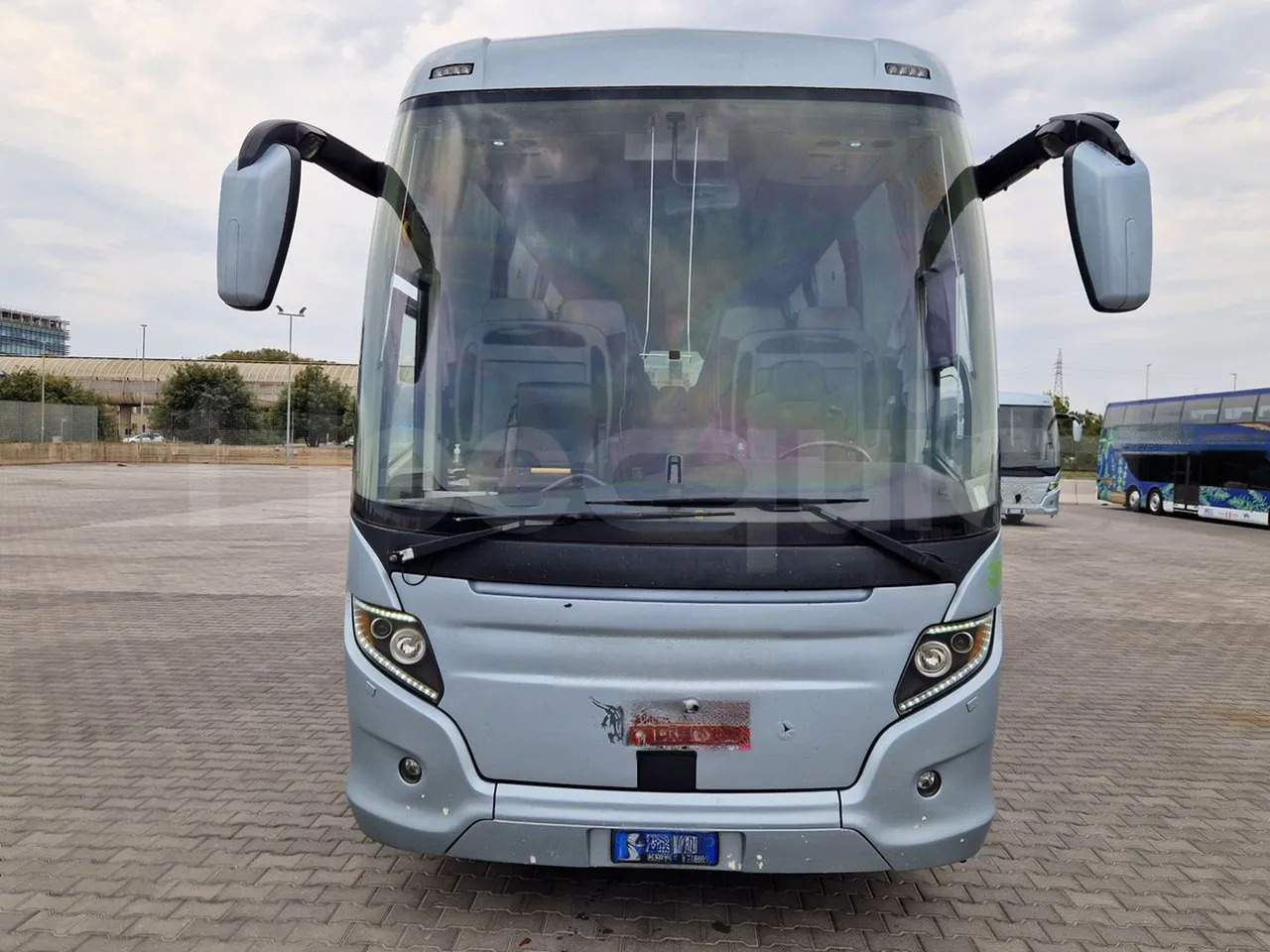 Scania Touring HD - Autokar: obrázok 2 Scania Touring HD - Autokar: obrázok 2