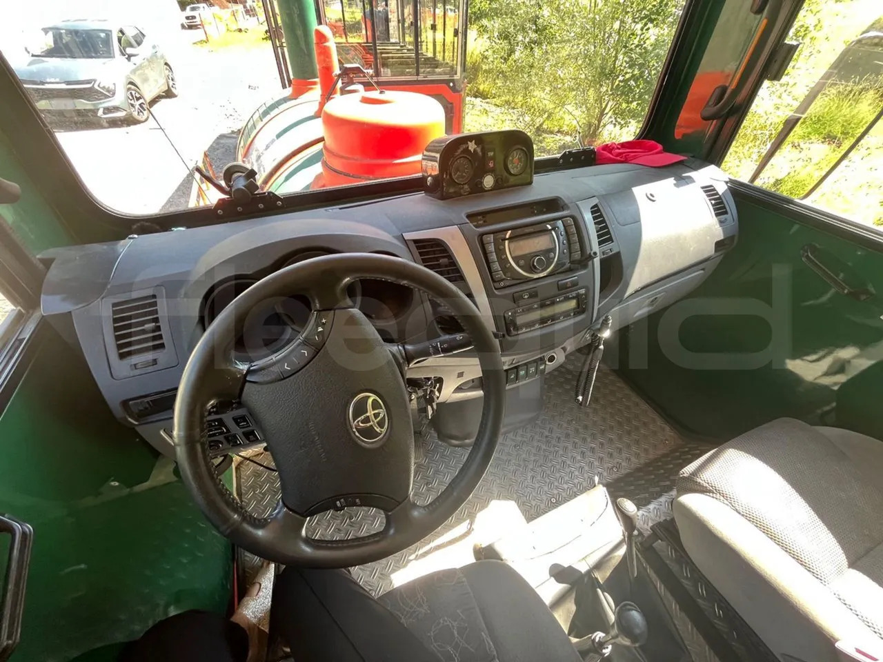 Toyota Road Trains - Autokar: obrázok 5 Toyota Road Trains - Autokar: obrázok 5