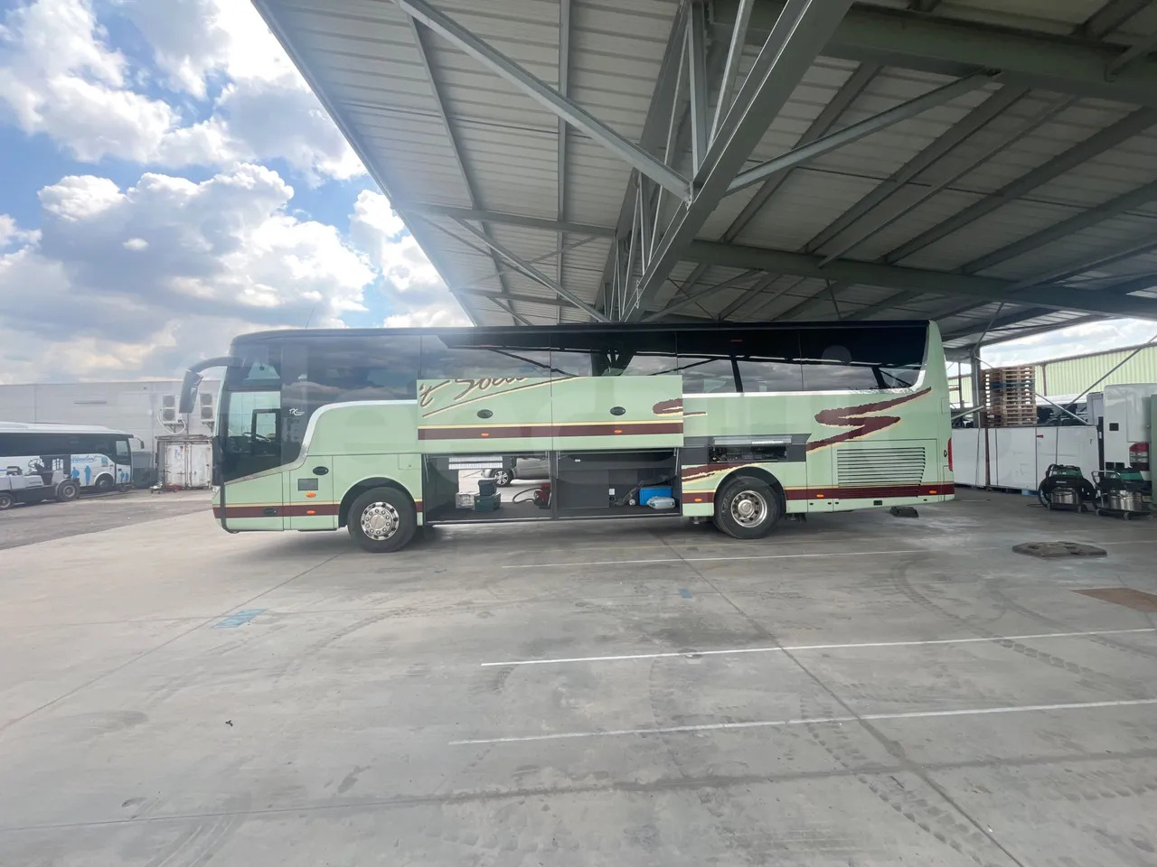 Van Hool Acron - Autokar: obrázok 5 Van Hool Acron - Autokar: obrázok 5