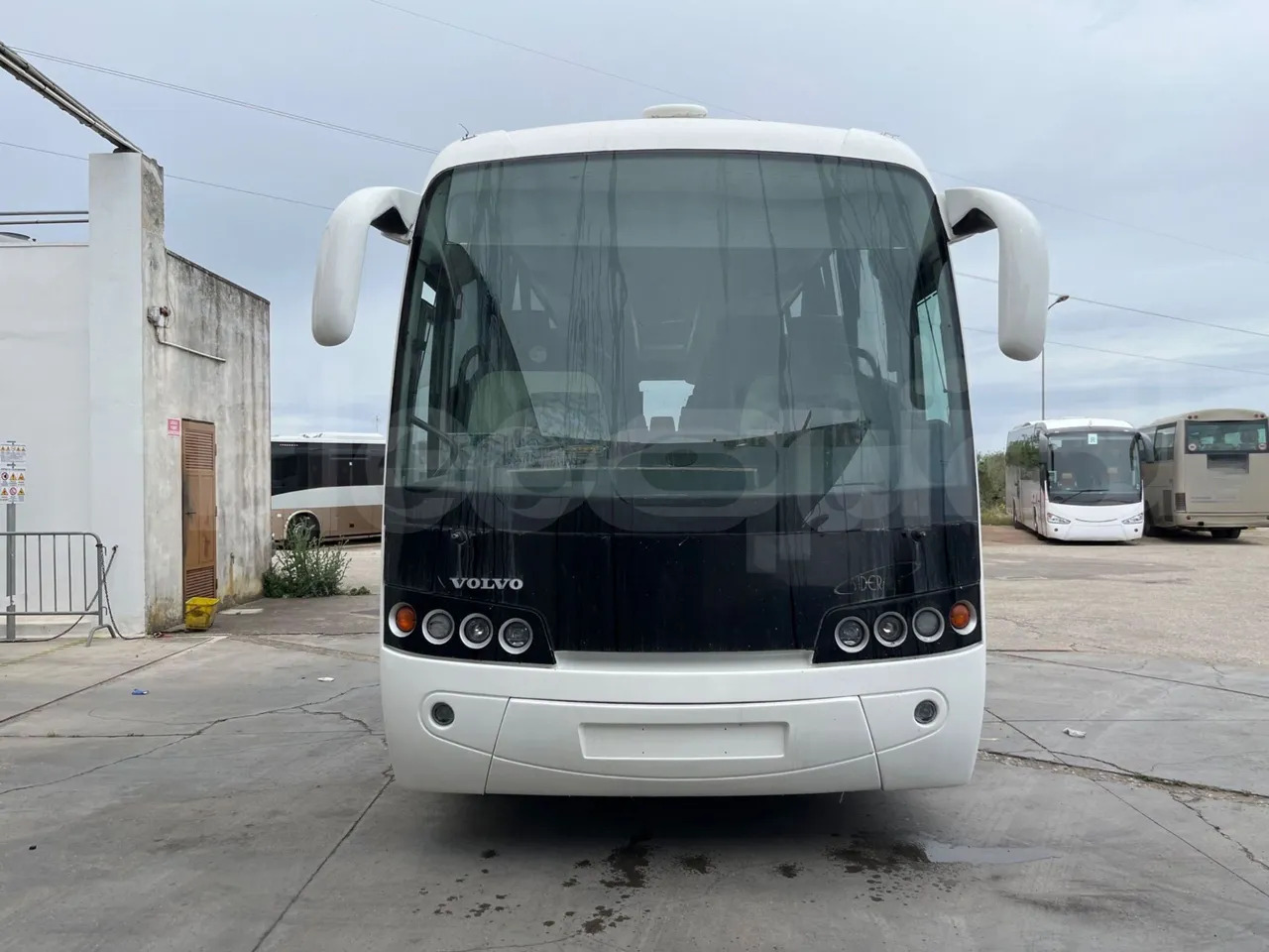 Volvo B12 - Autokar: obrázok 2 Volvo B12 - Autokar: obrázok 2