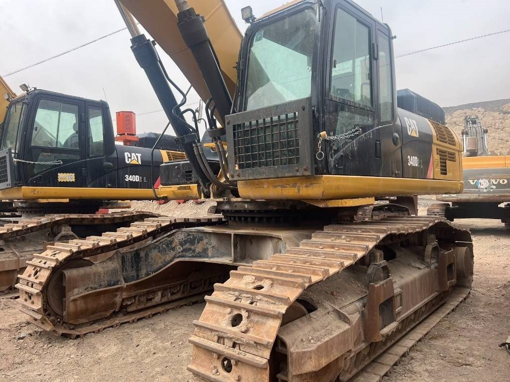 CAT 340D2L - Pásové rýpadlo: obrázok 2 CAT 340D2L - Pásové rýpadlo: obrázok 2