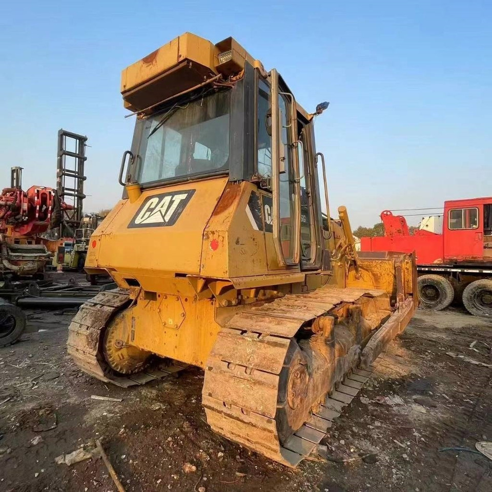 CAT D 6 G - Buldozér: obrázok 3 CAT D 6 G - Buldozér: obrázok 3