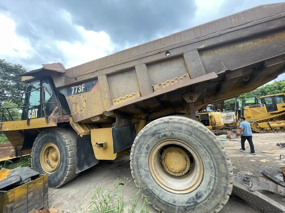Caterpillar Cat 773f - Pevný damper: obrázok 1 Caterpillar Cat 773f - Pevný damper: obrázok 1