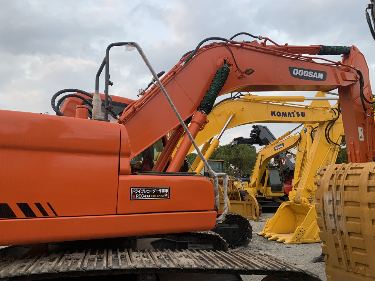 DOOSAN DX225LC - Kolesové rýpadlo: obrázok 2 DOOSAN DX225LC - Kolesové rýpadlo: obrázok 2