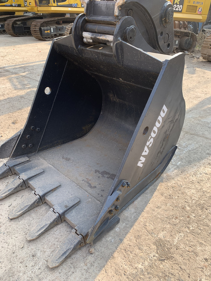 DOOSAN DX300LC-9C - Kolesové rýpadlo: obrázok 3 DOOSAN DX300LC-9C - Kolesové rýpadlo: obrázok 3