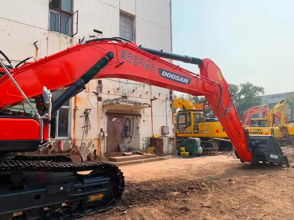 Doosan DX 340 LCA - Pásové rýpadlo: obrázok 3 Doosan DX 340 LCA - Pásové rýpadlo: obrázok 3