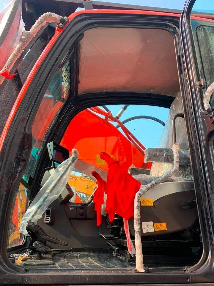Doosan DX 340 LCA - Pásové rýpadlo: obrázok 4 Doosan DX 340 LCA - Pásové rýpadlo: obrázok 4