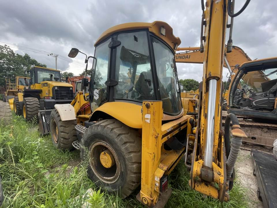 JCB 4CX - Rýpadlo-nakladač: obrázok 2 JCB 4CX - Rýpadlo-nakladač: obrázok 2