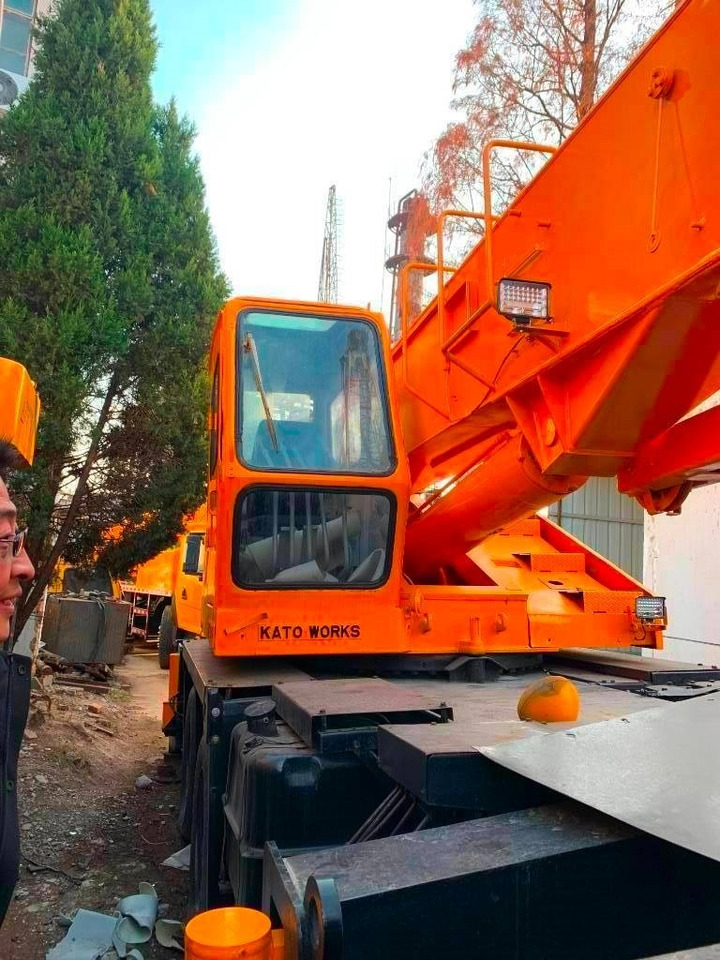 Kato NK 250 E - Žeriav pre všetky terény: obrázok 3 Kato NK 250 E - Žeriav pre všetky terény: obrázok 3