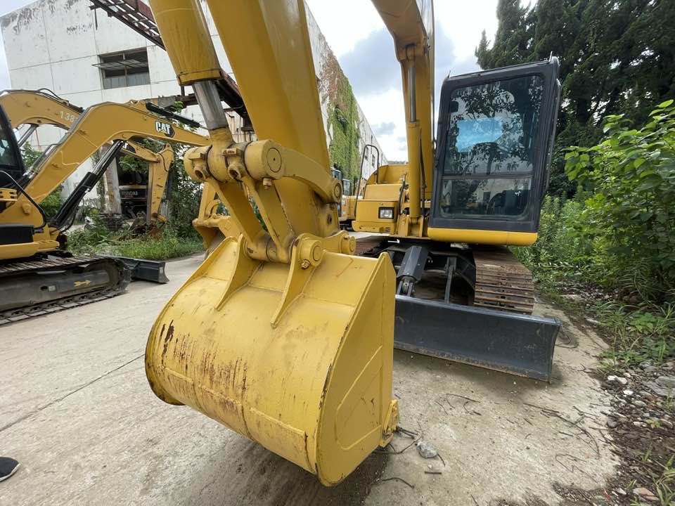 Komatsu PC70-8 - Mini rýpadlo: obrázok 3 Komatsu PC70-8 - Mini rýpadlo: obrázok 3