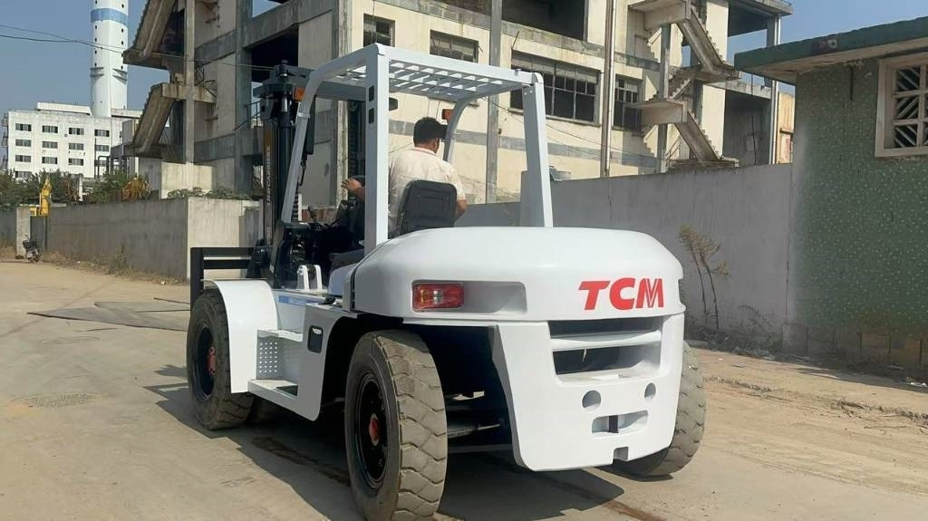 TCM FD 100 Z8 - Teleskopický nakladač: obrázok 5 TCM FD 100 Z8 - Teleskopický nakladač: obrázok 5