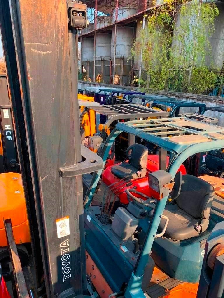 Toyota 7 FDA 50  - Dieselový vysokozdvižný vozík: obrázok 4 Toyota 7 FDA 50  - Dieselový vysokozdvižný vozík: obrázok 4