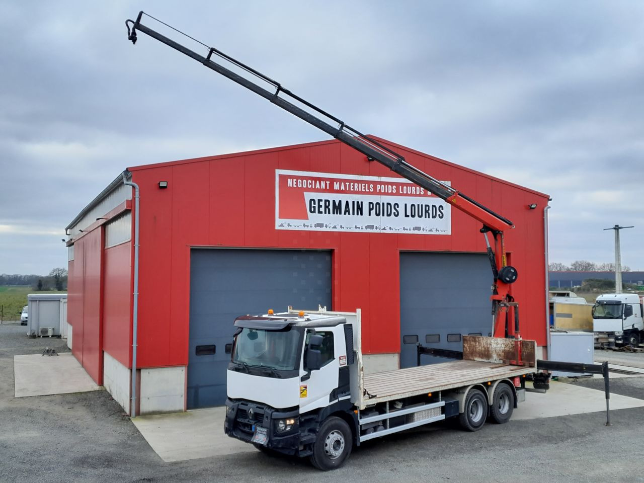 Renault C430 6x4 Standard platform Truck - Valníkový/ Plošinový nákladný automobil, Auto s hydraulickou rukou: obrázok 1 Renault C430 6x4 Standard platform Truck - Valníkový/ Plošinový nákladný automobil, Auto s hydraulickou rukou: obrázok 1