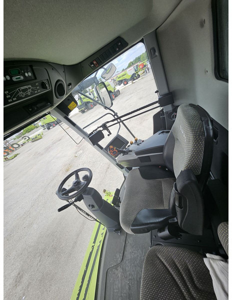 Claas Lexion 780 TT - Obilný kombajn: obrázok 5 Claas Lexion 780 TT - Obilný kombajn: obrázok 5