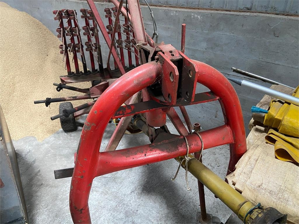 3 METER RIVE - Obracač sena: obrázok 1 3 METER RIVE - Obracač sena: obrázok 1