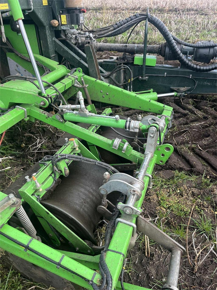 AVR 9200 CR - Zemiakový kombajn: obrázok 2 AVR 9200 CR - Zemiakový kombajn: obrázok 2