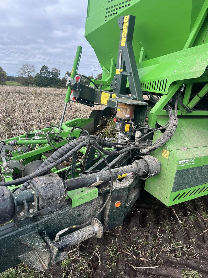 AVR 9200 CR - Zemiakový kombajn: obrázok 1 AVR 9200 CR - Zemiakový kombajn: obrázok 1