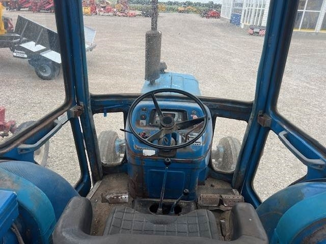 Ford 4600 - Traktor: obrázok 4 Ford 4600 - Traktor: obrázok 4