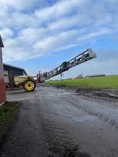 Hardi COMMANDER 4200L - Ťahaný postrekovač: obrázok 4 Hardi COMMANDER 4200L - Ťahaný postrekovač: obrázok 4