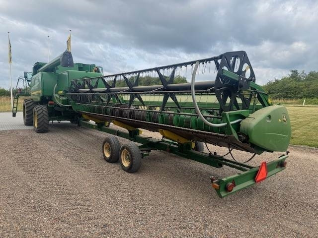 John Deere T660I - Obilný kombajn: obrázok 5 John Deere T660I - Obilný kombajn: obrázok 5