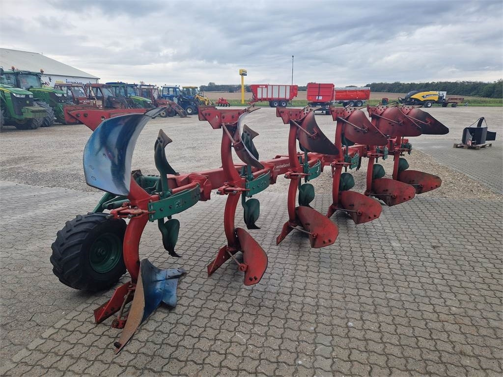 Kverneland EG 100-300-28 - Pluh: obrázok 2 Kverneland EG 100-300-28 - Pluh: obrázok 2