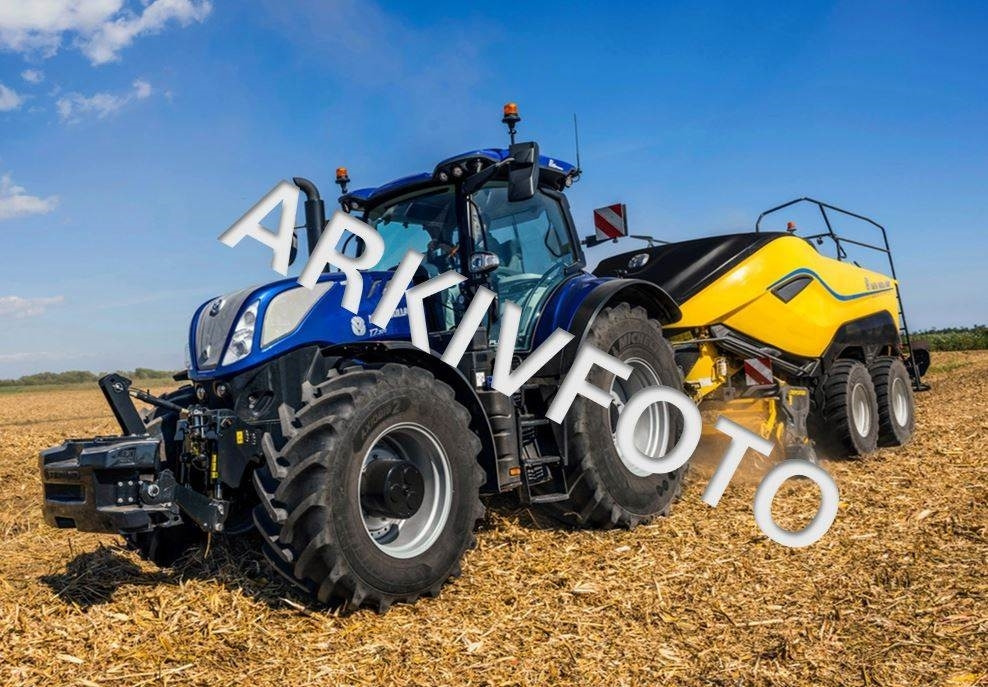 New Holland T7.300 AC NEWG - Traktor: obrázok 1 New Holland T7.300 AC NEWG - Traktor: obrázok 1