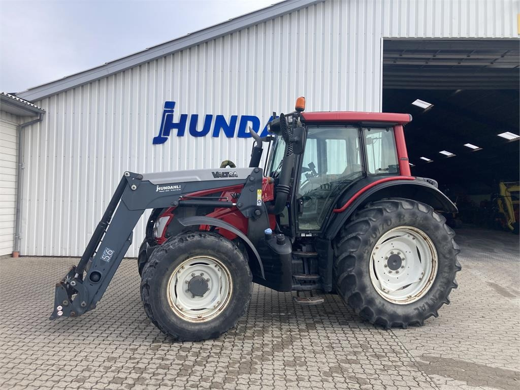 Valtra N123 MED FRONTLÆSSER - Traktor: obrázok 1 Valtra N123 MED FRONTLÆSSER - Traktor: obrázok 1