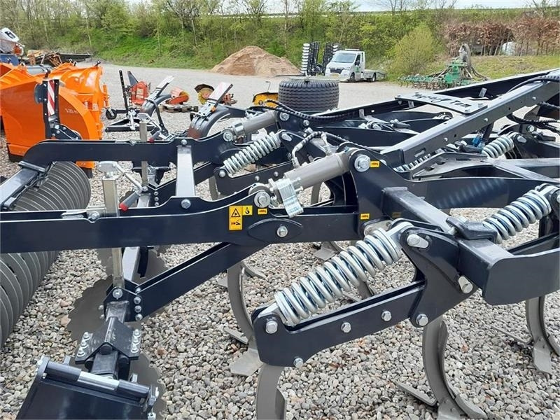 Agro Tom APSP 3.5 PREMIUM  - Brány: obrázok 4 Agro Tom APSP 3.5 PREMIUM  - Brány: obrázok 4