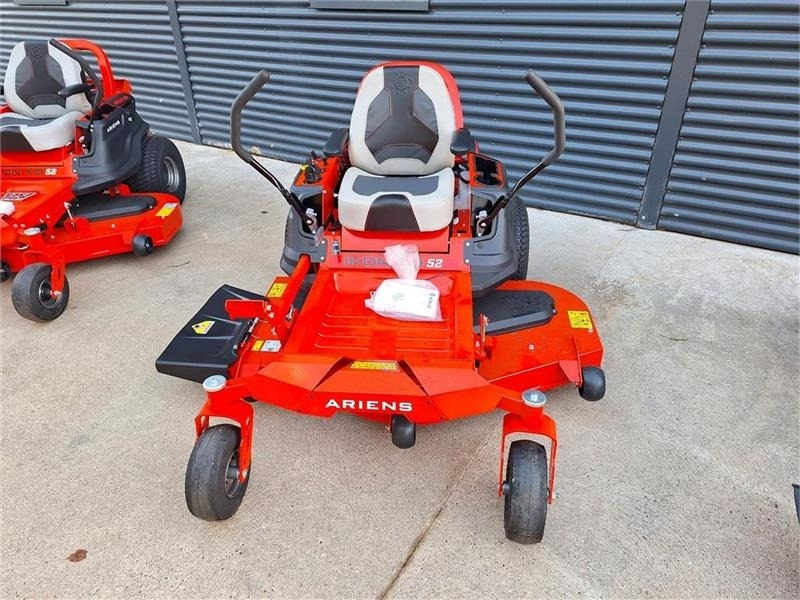 Ariens FORHANDLER - Záhradná kosačka: obrázok 2 Ariens FORHANDLER - Záhradná kosačka: obrázok 2