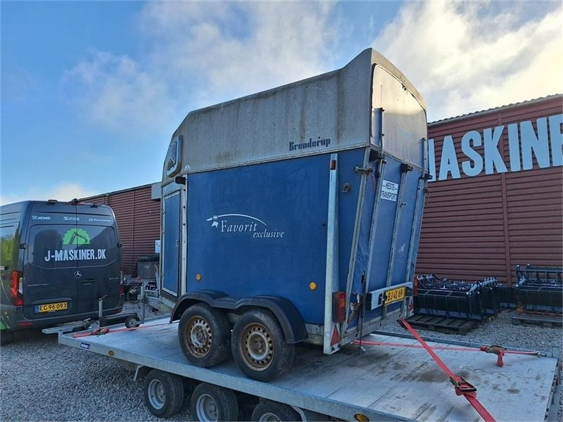 Brenderup 33 K HESTETRAILER - Príves na prepravu koní: obrázok 4 Brenderup 33 K HESTETRAILER - Príves na prepravu koní: obrázok 4