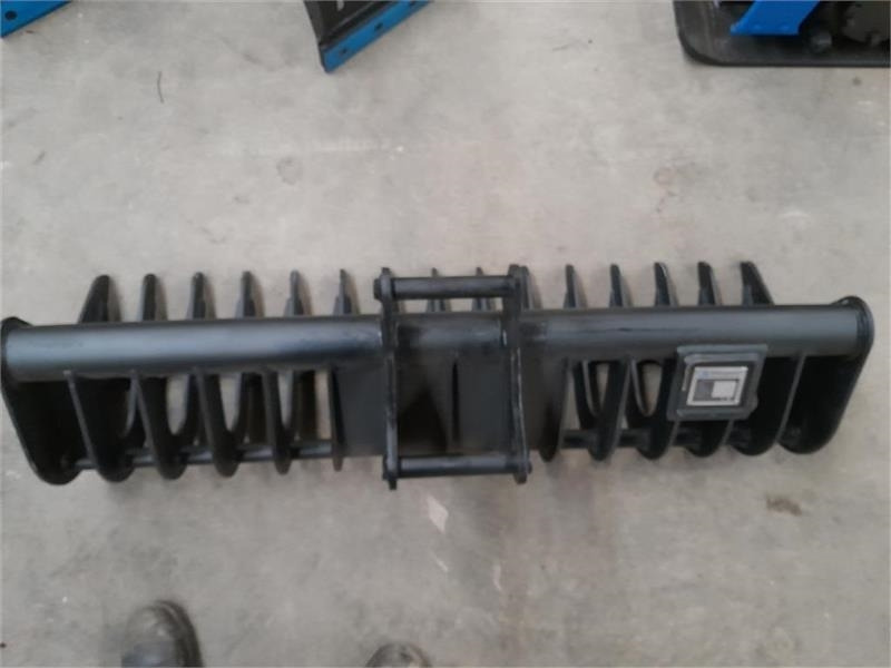 - Lyžica pre Stavebné stroje: obrázok 3 - Lyžica pre Stavebné stroje: obrázok 3