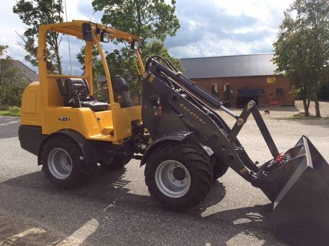 Eurotrac W12 - Kĺbový nakladač: obrázok 4 Eurotrac W12 - Kĺbový nakladač: obrázok 4