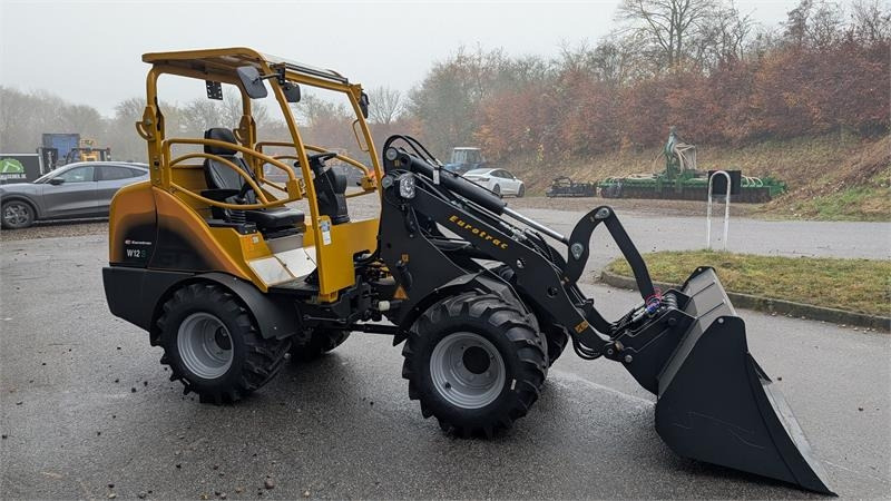 Eurotrac W12S - Kĺbový nakladač: obrázok 5 Eurotrac W12S - Kĺbový nakladač: obrázok 5