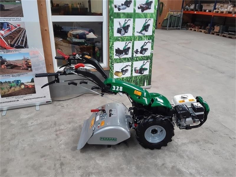 Ferrari 328 - Komunálny traktor: obrázok 2 Ferrari 328 - Komunálny traktor: obrázok 2