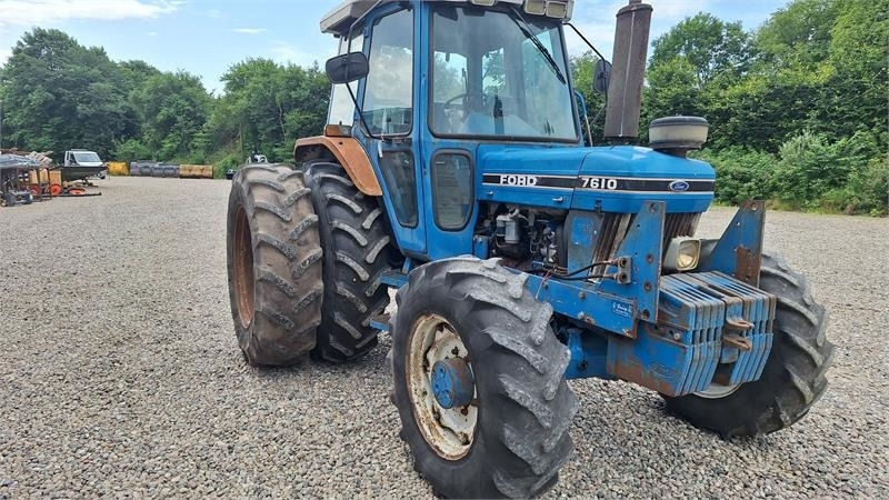 Ford 7610 - Traktor: obrázok 3 Ford 7610 - Traktor: obrázok 3