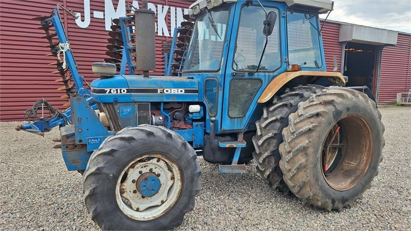 Ford 7610 - Traktor: obrázok 1 Ford 7610 - Traktor: obrázok 1
