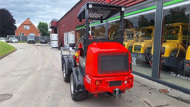 Heracles H200 Teleskop - Kĺbový nakladač: obrázok 3 Heracles H200 Teleskop - Kĺbový nakladač: obrázok 3