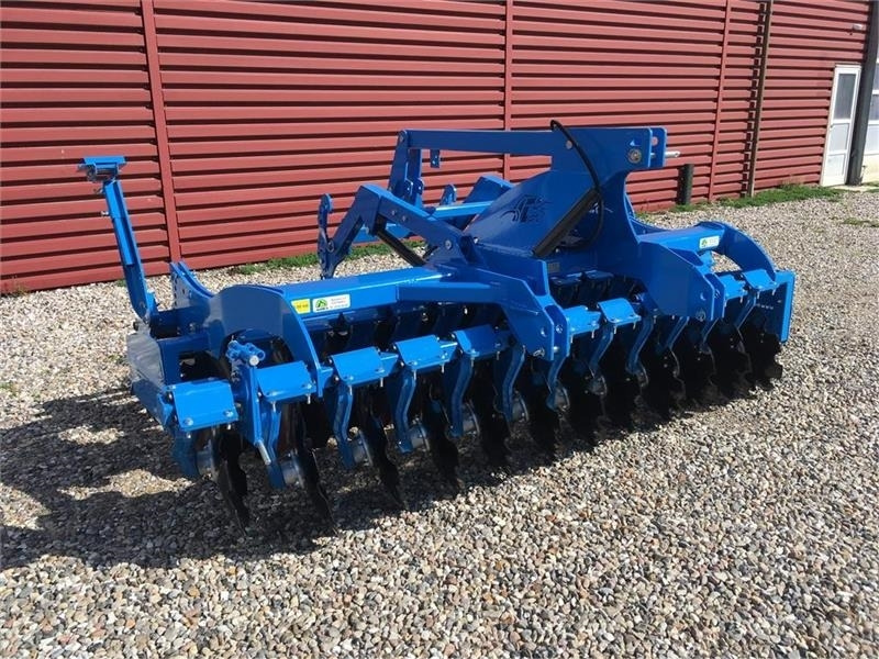 Inter-Tech J-Maskiner 300 Disc - Diskový pluh: obrázok 2 Inter-Tech J-Maskiner 300 Disc - Diskový pluh: obrázok 2