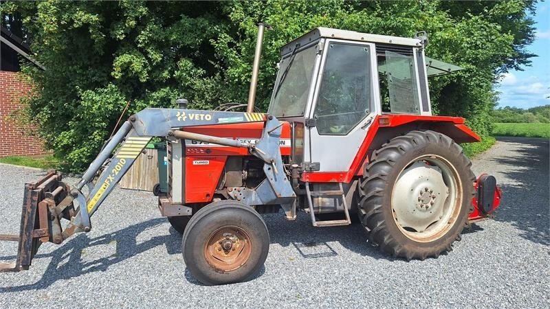 Massey Ferguson 675 SpeedShift Velholdt - Traktor: obrázok 2 Massey Ferguson 675 SpeedShift Velholdt - Traktor: obrázok 2