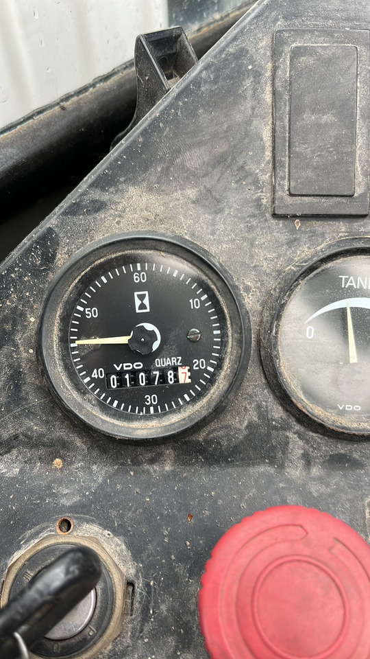 VALMET TD1612 SX 1620 - Dieselový vysokozdvižný vozík: obrázok 5 VALMET TD1612 SX 1620 - Dieselový vysokozdvižný vozík: obrázok 5