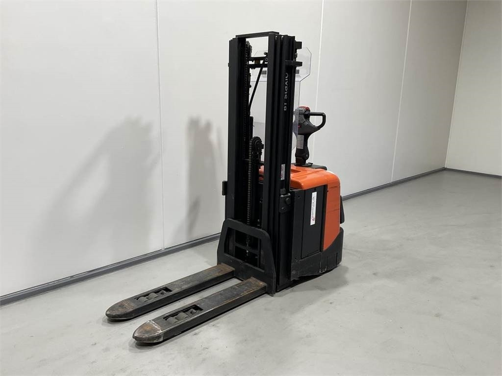 BT SPE125L - Stohovač: obrázok 4 BT SPE125L - Stohovač: obrázok 4