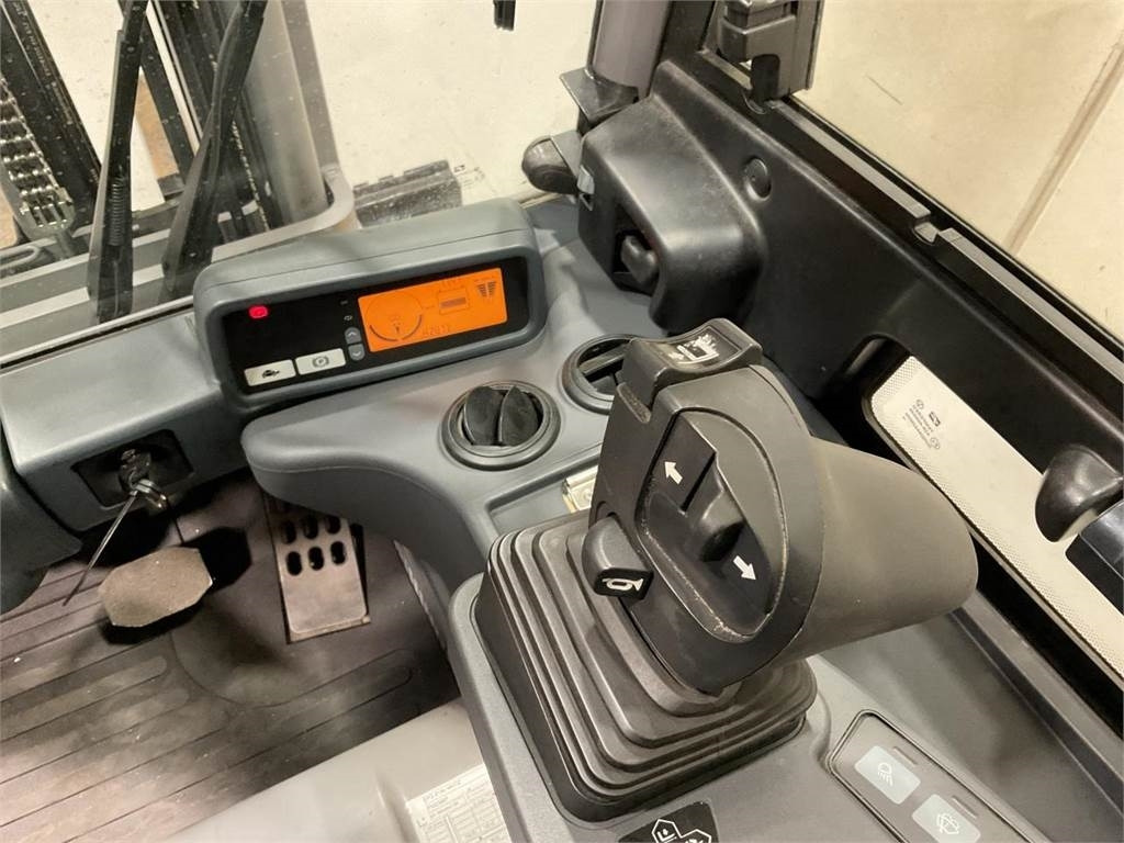 Jungheinrich EFG 218K - Elektrický vysokozdvižný vozík: obrázok 5 Jungheinrich EFG 218K - Elektrický vysokozdvižný vozík: obrázok 5