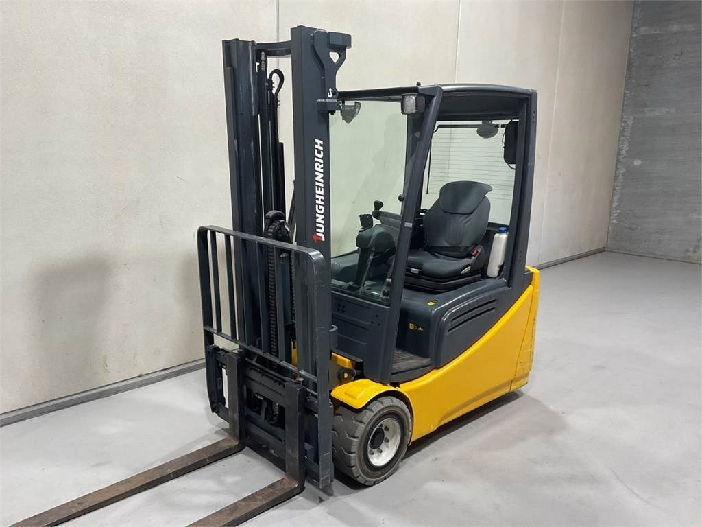 Jungheinrich EFG 220 SP 330ZZ - Elektrický vysokozdvižný vozík: obrázok 4 Jungheinrich EFG 220 SP 330ZZ - Elektrický vysokozdvižný vozík: obrázok 4