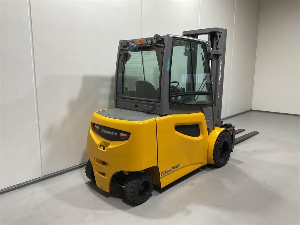 Jungheinrich EFG 550 - Elektrický vysokozdvižný vozík: obrázok 2 Jungheinrich EFG 550 - Elektrický vysokozdvižný vozík: obrázok 2